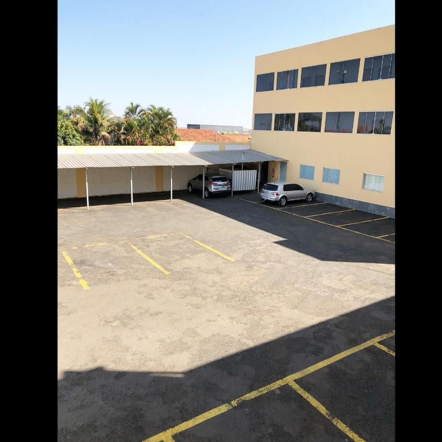 Flip Palace Hotel Buriti Alegre Exterior foto